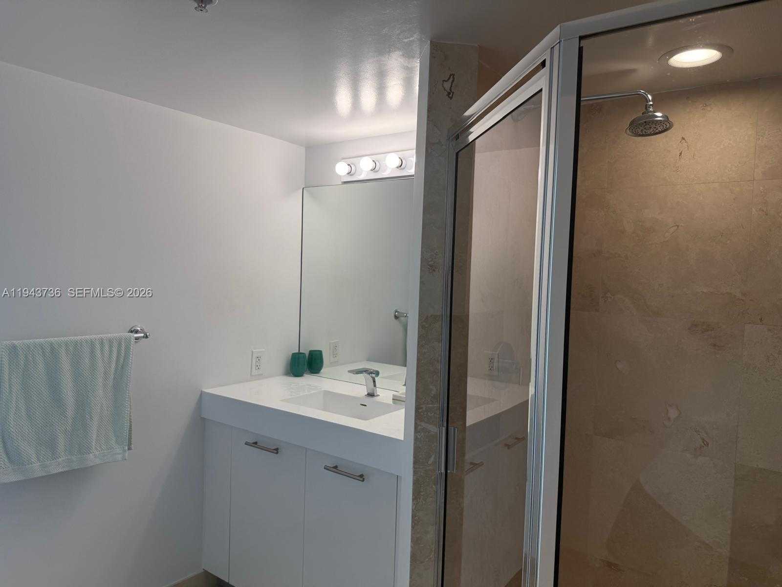 Small Image of 41 SOUTH EAST 5TH ST #2010, Miami Number 20