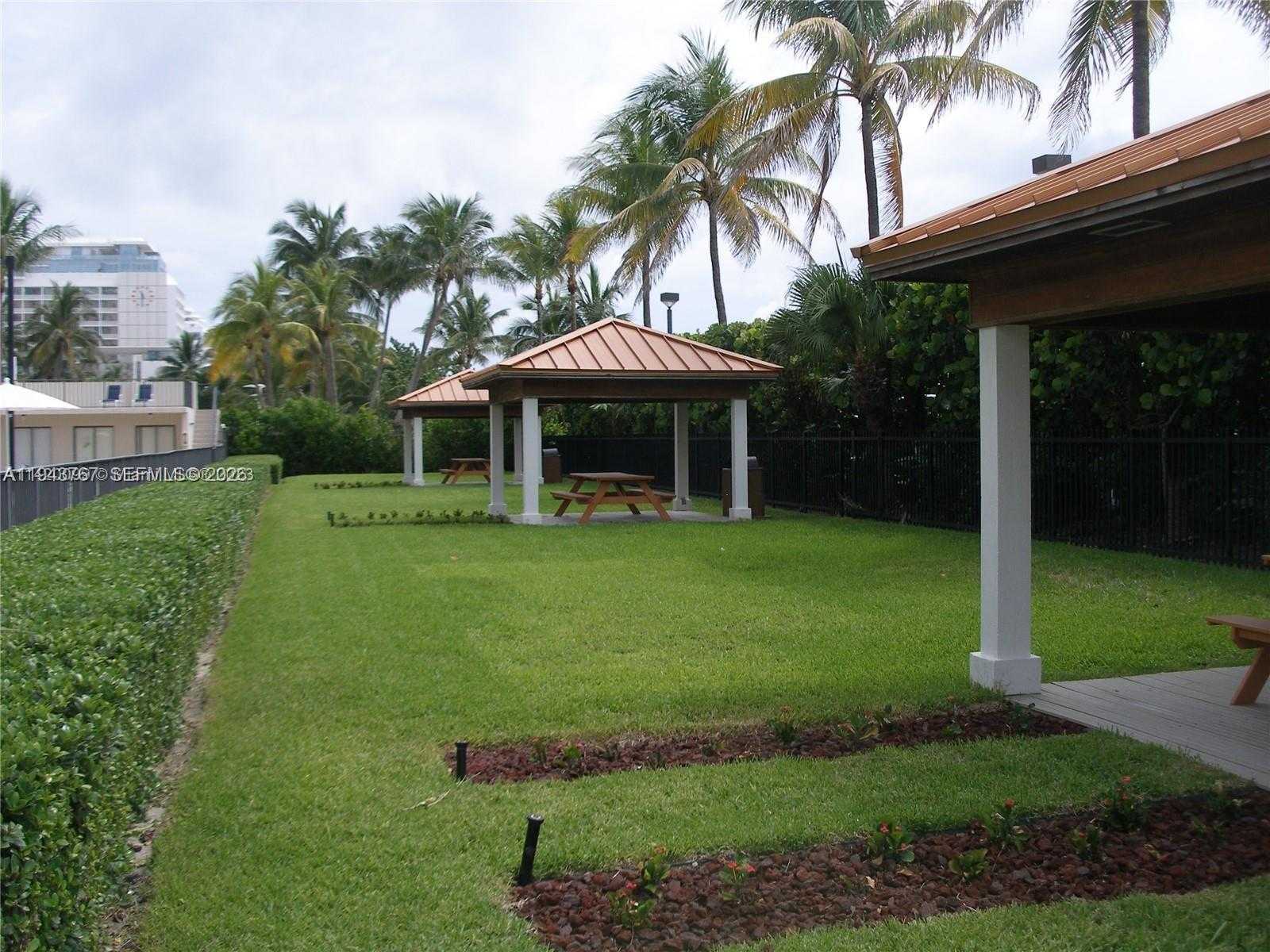 Small Image of 2625 COLLINS AVE #301, Miami Beach Number 15