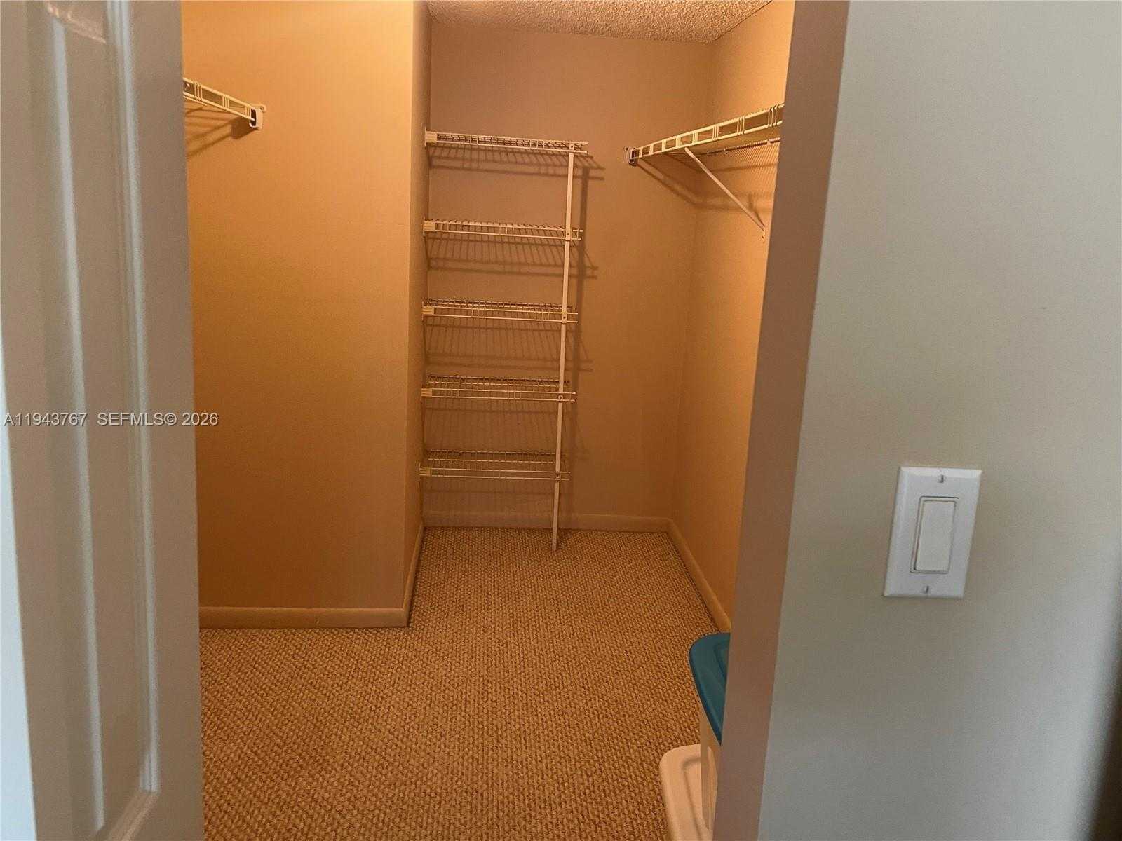 Small Image of 2625 COLLINS AVE #301, Miami Beach Number 50