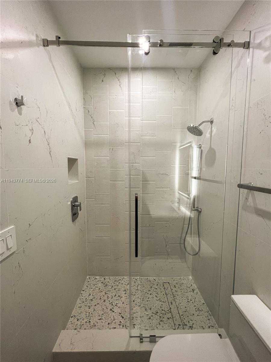 Small Image of 7310 SOUTH WEST 63RD CT #1, South Miami Number 19