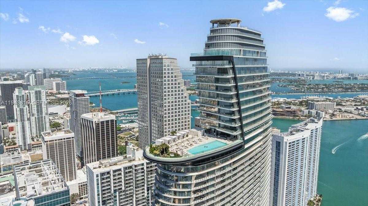 Small Image of 300 BISCAYNE BLVD WAY #1106E, Miami Number 17