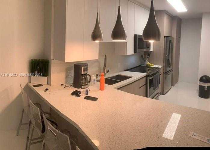 Small Image of 100 LINCOLN RD #1535, Miami Beach Number 5