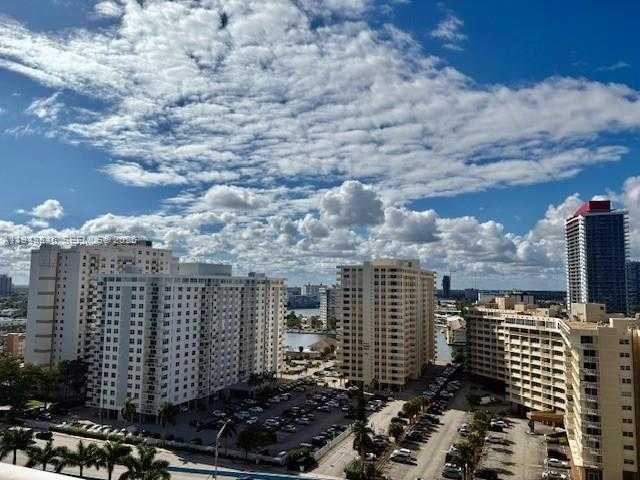 Small Image of 1830 SOUTH OCEAN DR #1508, Hallandale Beach Number 11