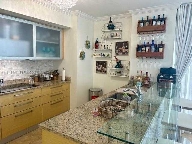 Small Image of 1830 SOUTH OCEAN DR #1508, Hallandale Beach Number 12