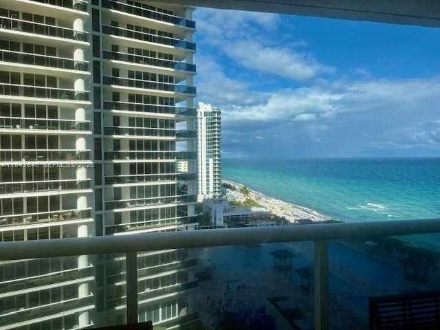 Small Image of 1830 SOUTH OCEAN DR #1508, Hallandale Beach Number 21