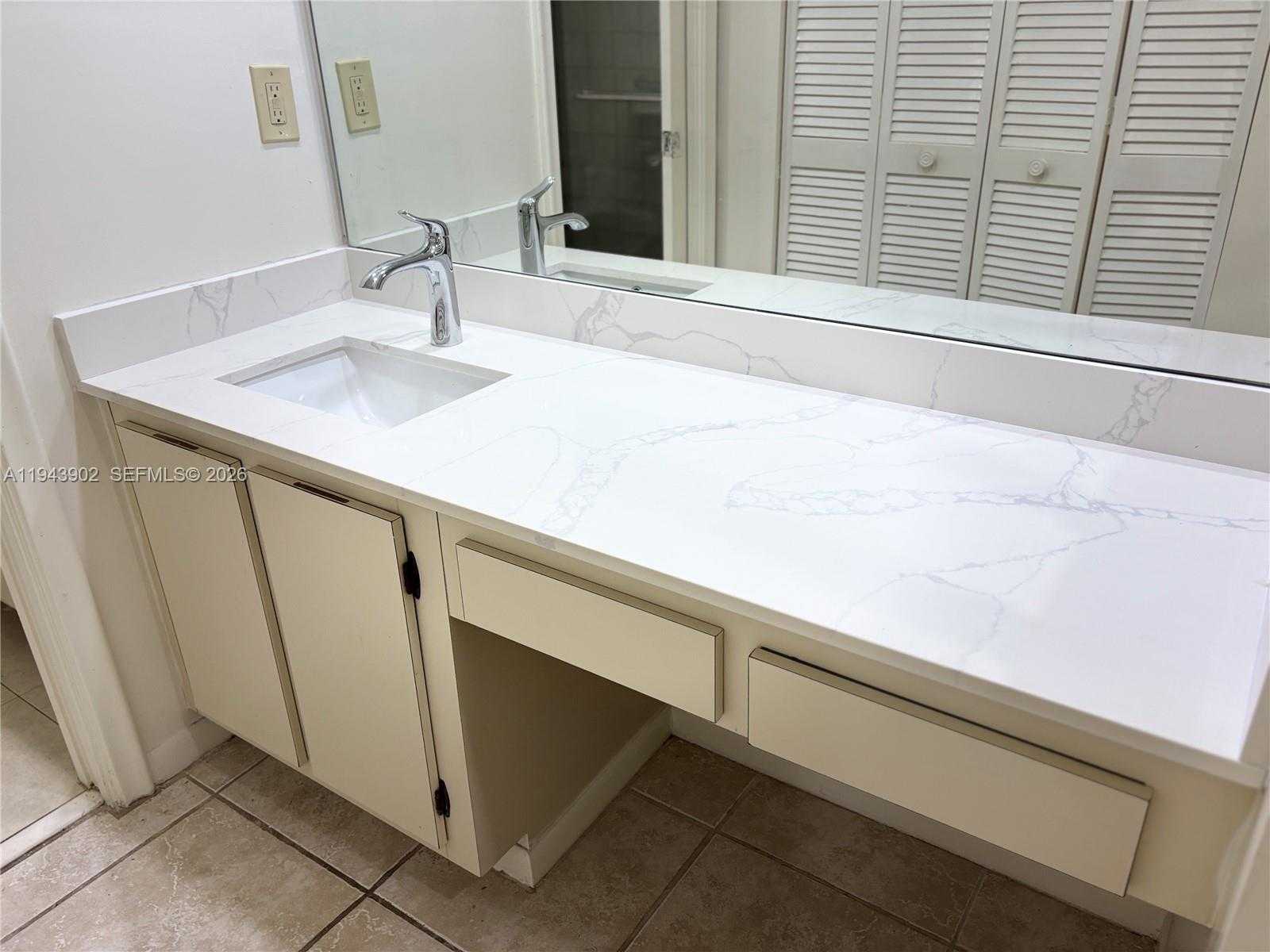 Small Image of 8589 SOUTH WEST 115 PL, Miami Number 11