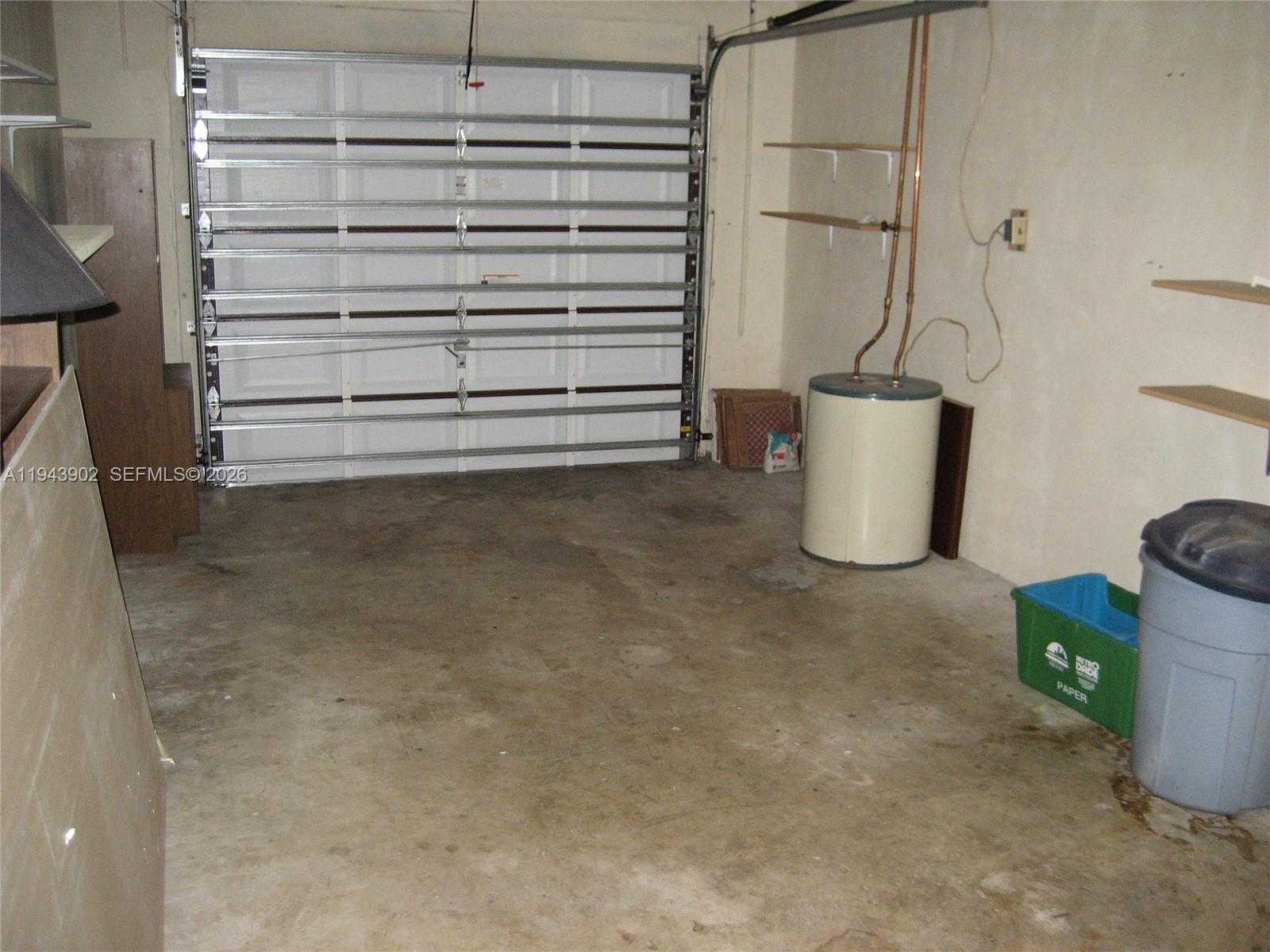 Small Image of 8589 SOUTH WEST 115 PL, Miami Number 21