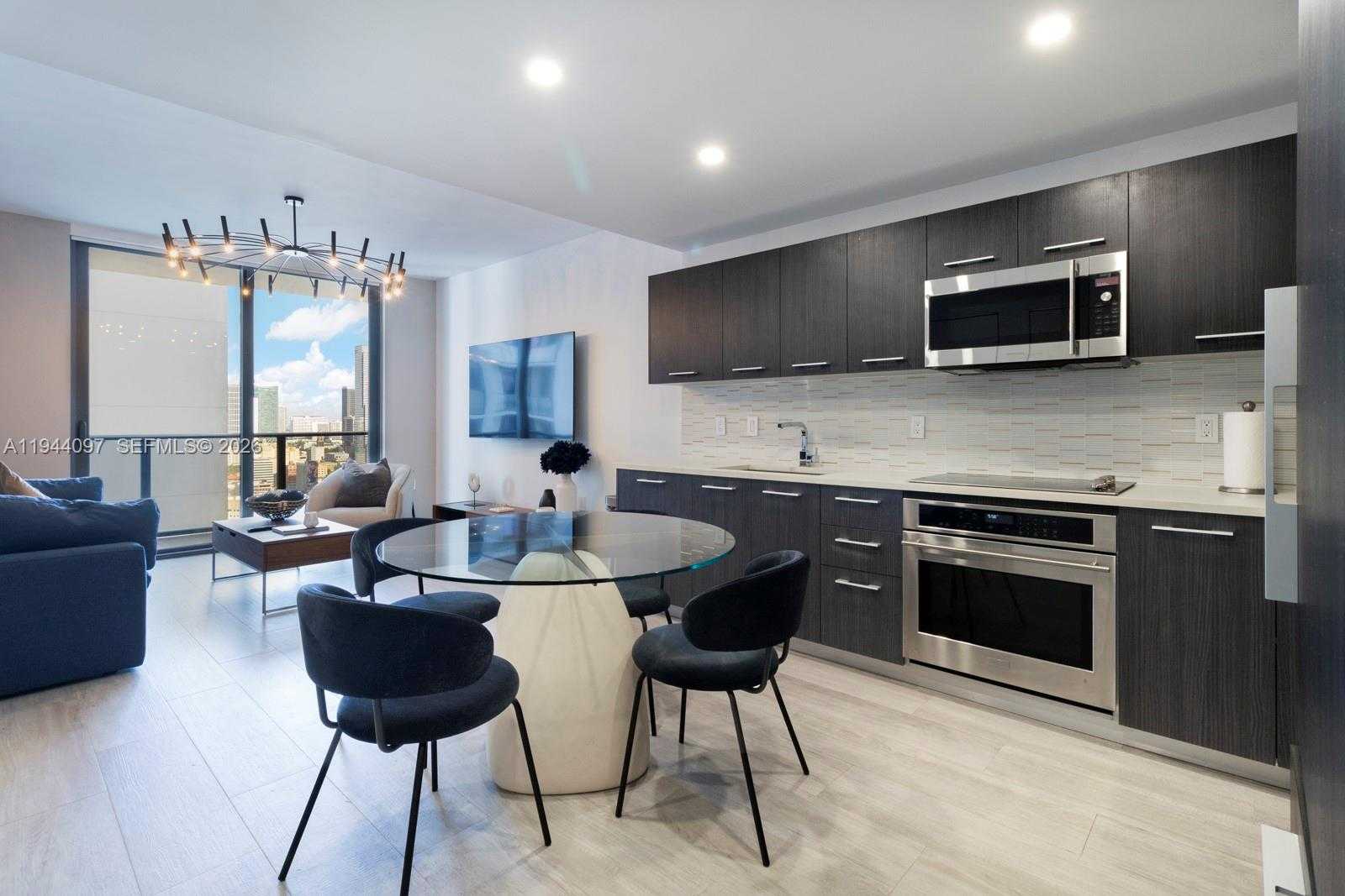 Small Image of 55 SOUTH WEST 9TH ST #3010, Miami Number 15