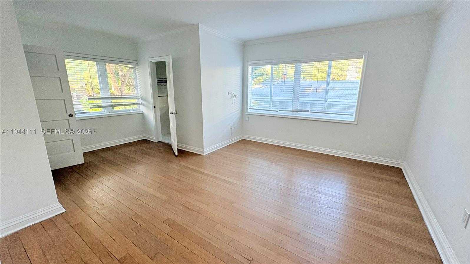 Small Image of 2301 SOUTH MIAMI AVE, Miami Number 14