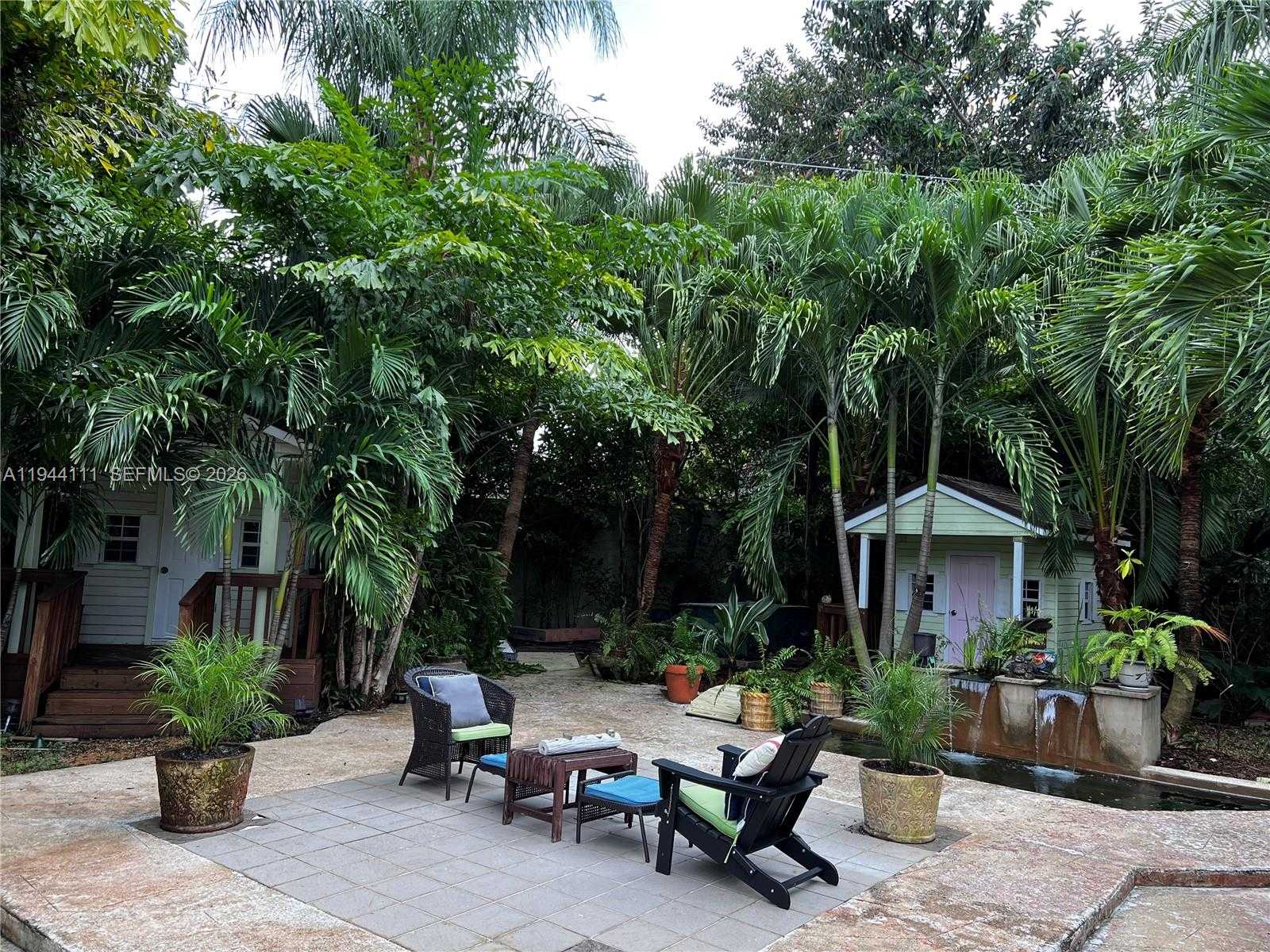 Small Image of 2301 SOUTH MIAMI AVE, Miami Number 43