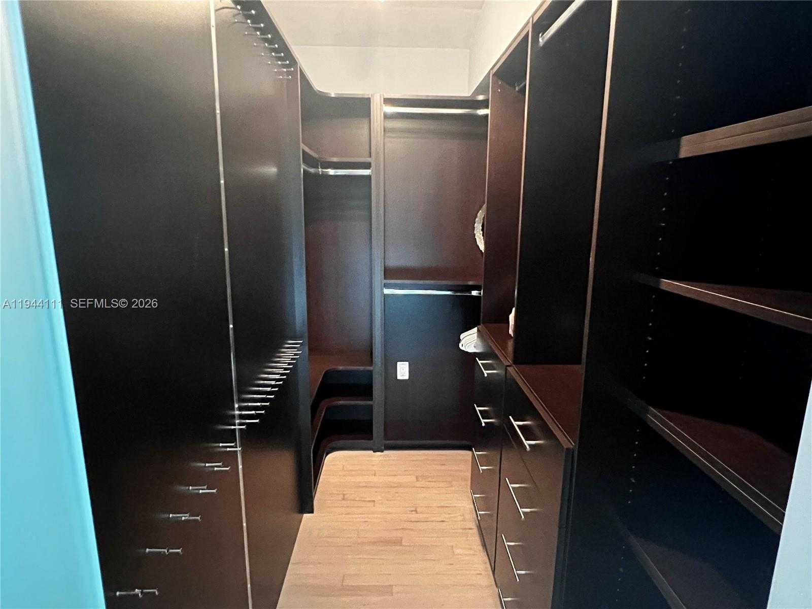 Small Image of 2301 SOUTH MIAMI AVE, Miami Number 46