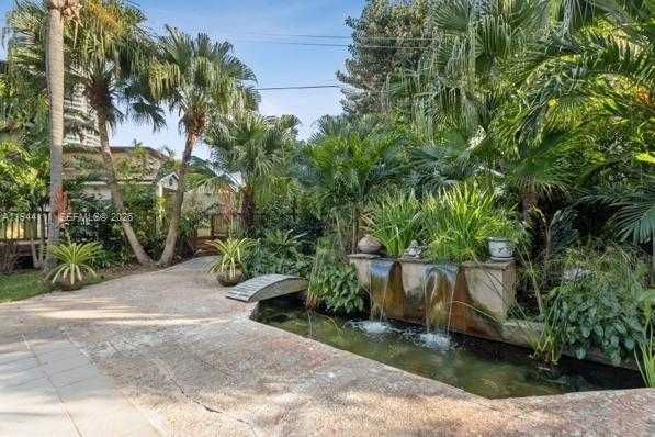 Small Image of 2301 SOUTH MIAMI AVE, Miami Number 51