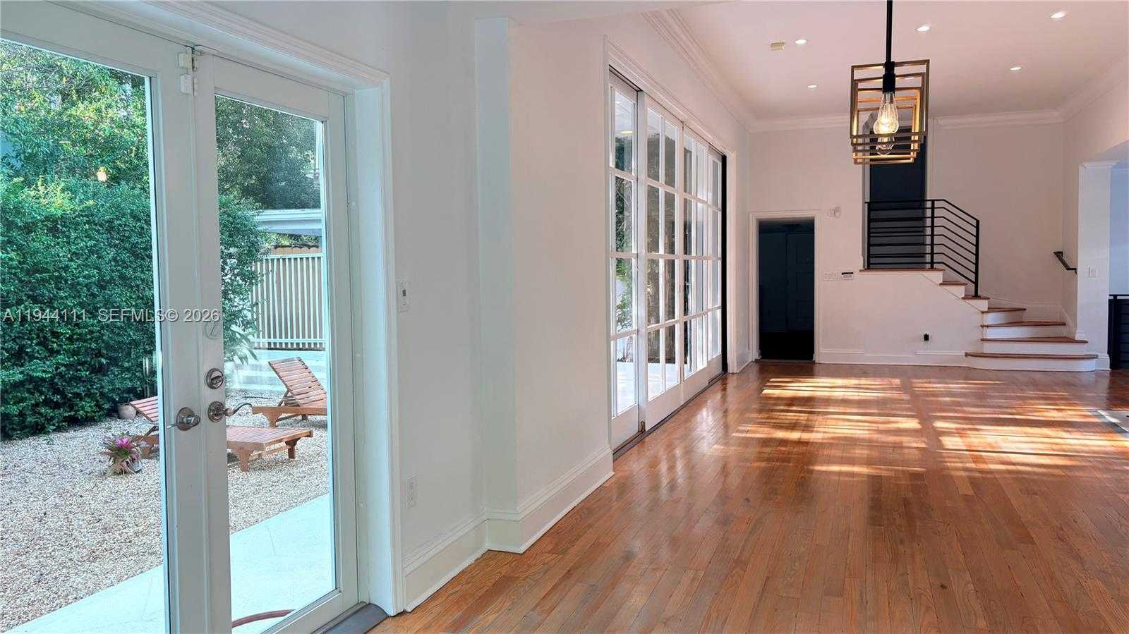 Small Image of 2301 SOUTH MIAMI AVE, Miami Number 9