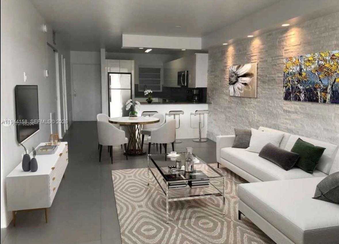 Small Image of 1331 LINCOLN RD #1004, Miami Beach Number 1