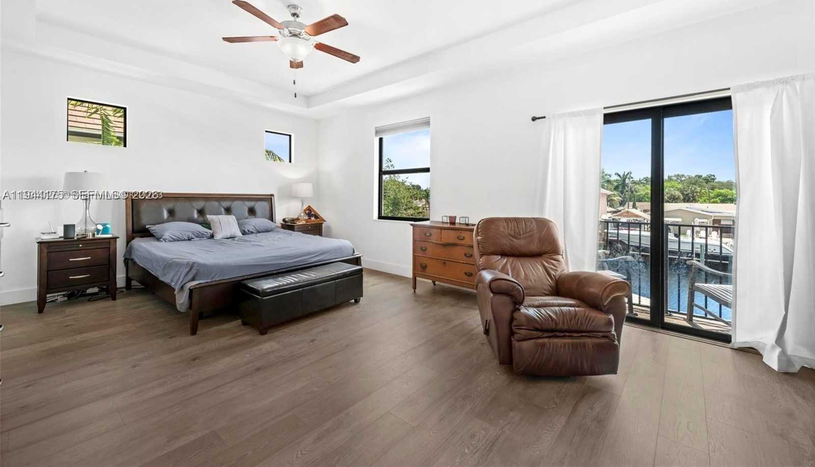 Small Image of 4518 EAST AQUA BELLA LN #4518, Dania Beach Number 7