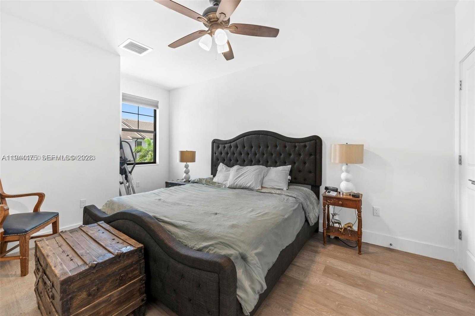 Small Image of 4518 EAST AQUA BELLA LN #4518, Dania Beach Number 9