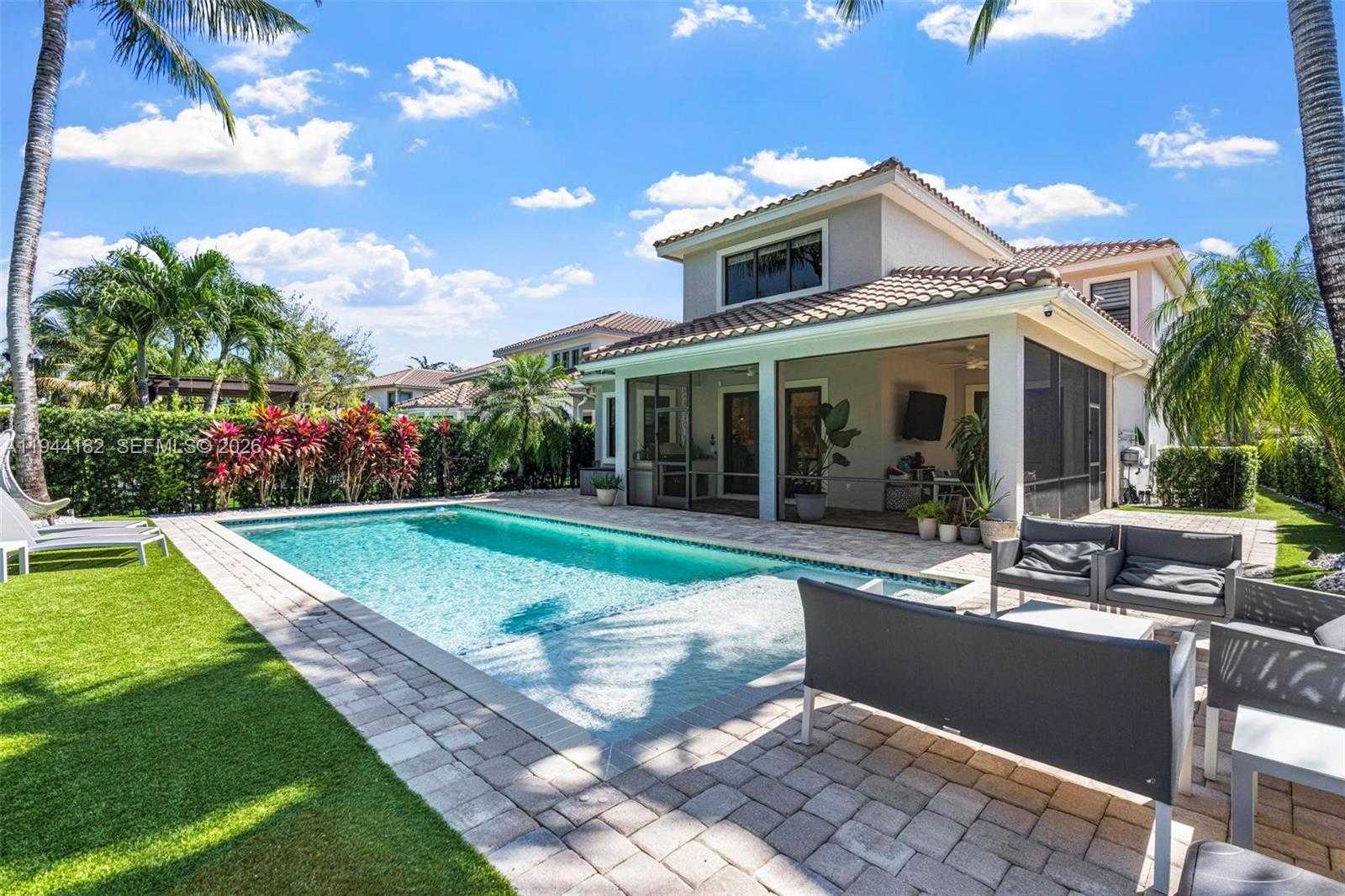 Small Image of 10185 CAMEILLA ST, Parkland Number 43