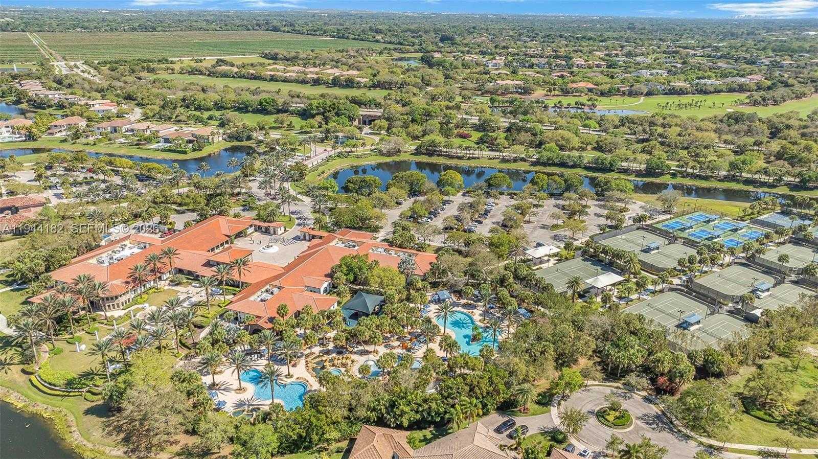 Small Image of 10185 CAMEILLA ST, Parkland Number 53