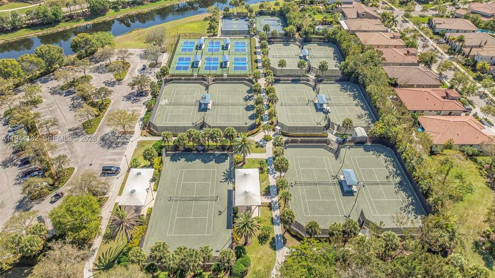 Small Image of 10185 CAMEILLA ST, Parkland Number 56