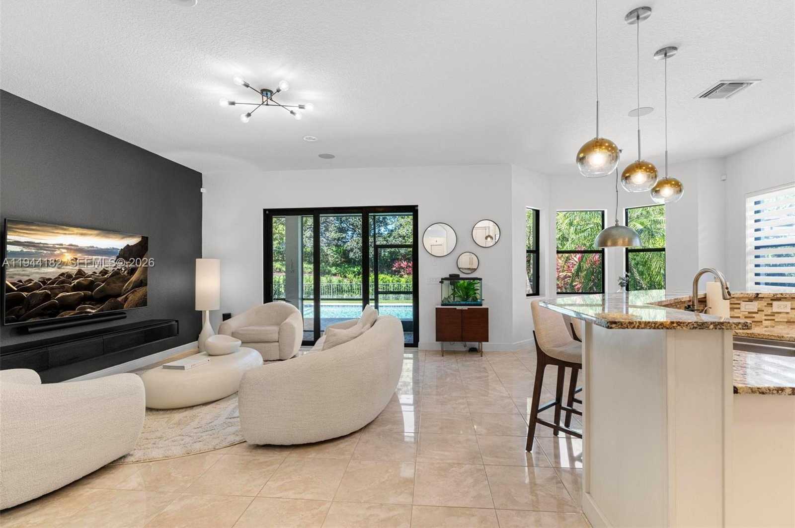 Small Image of 10185 CAMEILLA ST, Parkland Number 8