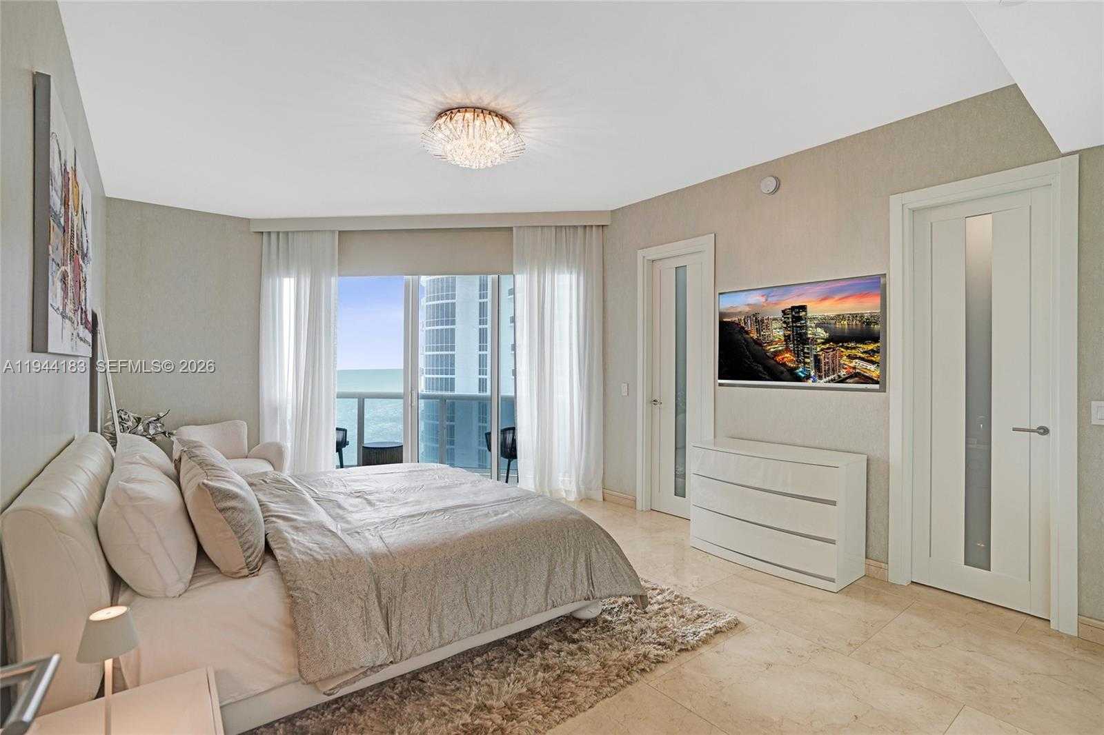 Small Image of 15901 COLLINS AVE #3006, Sunny Isles Beach Number 27