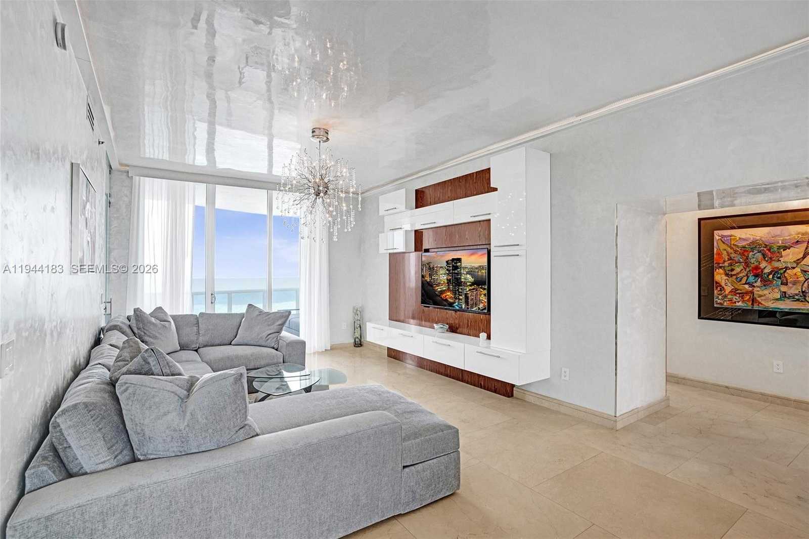 Small Image of 15901 COLLINS AVE #3006, Sunny Isles Beach Number 3