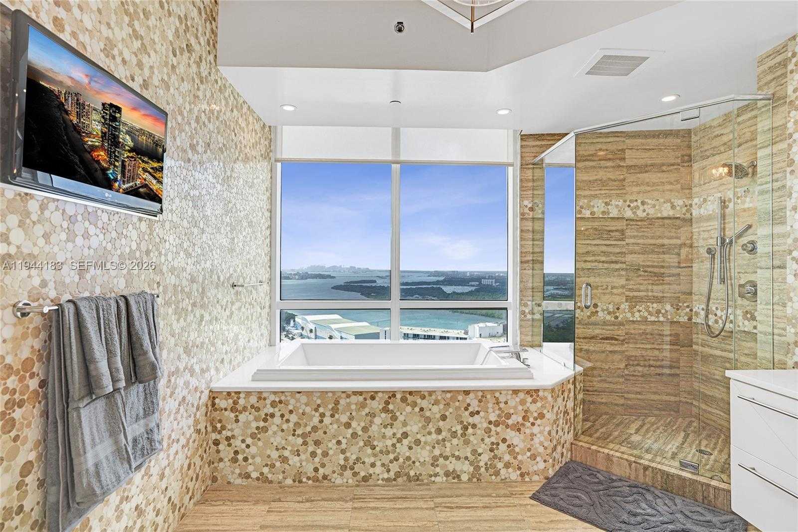 Small Image of 15901 COLLINS AVE #3006, Sunny Isles Beach Number 35