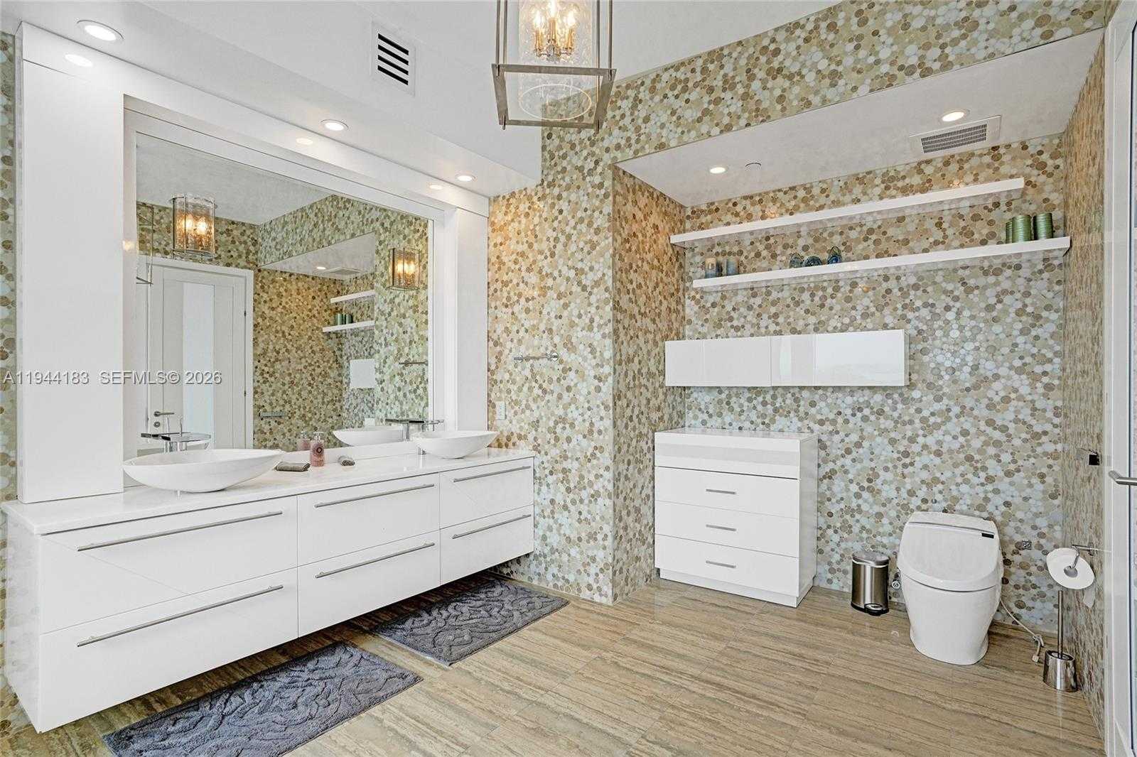 Small Image of 15901 COLLINS AVE #3006, Sunny Isles Beach Number 37