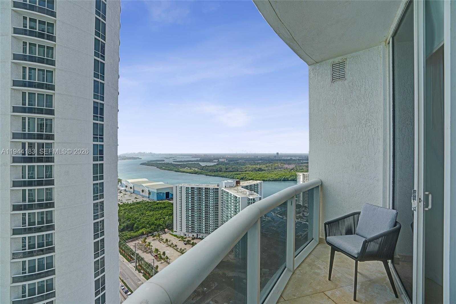 Small Image of 15901 COLLINS AVE #3006, Sunny Isles Beach Number 39