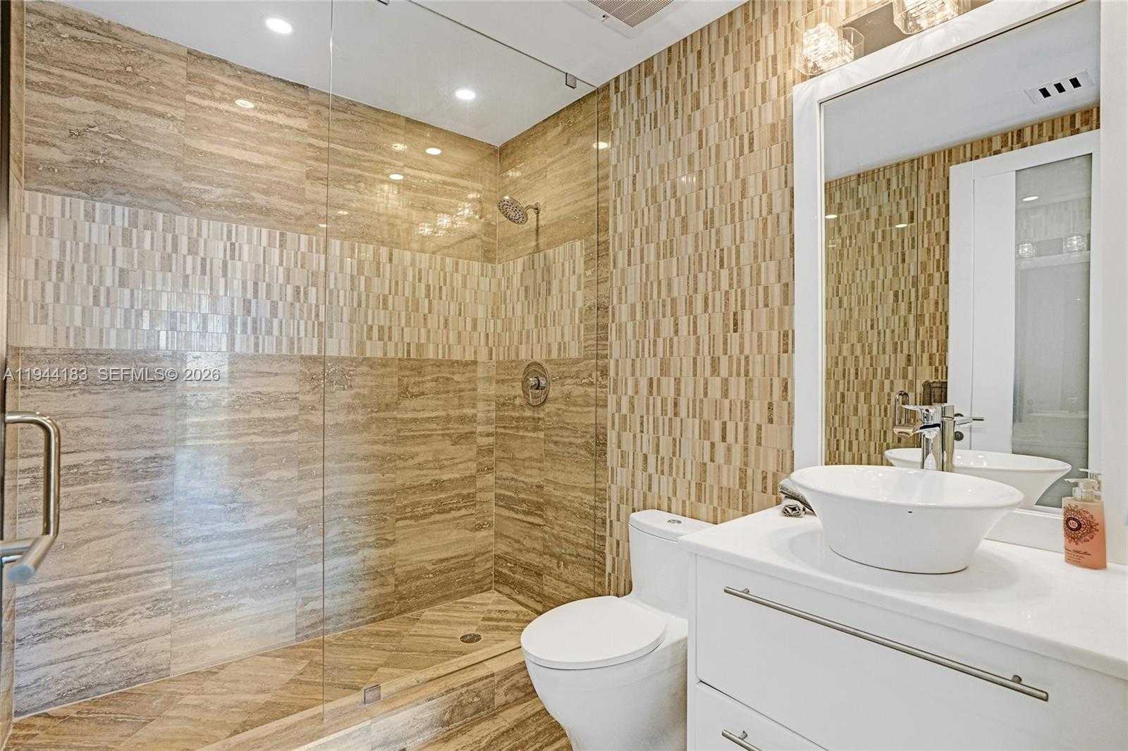 Small Image of 15901 COLLINS AVE #3006, Sunny Isles Beach Number 57