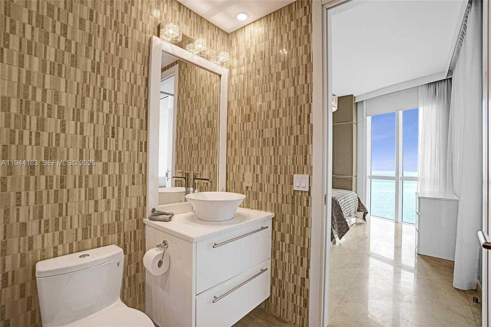 Small Image of 15901 COLLINS AVE #3006, Sunny Isles Beach Number 58