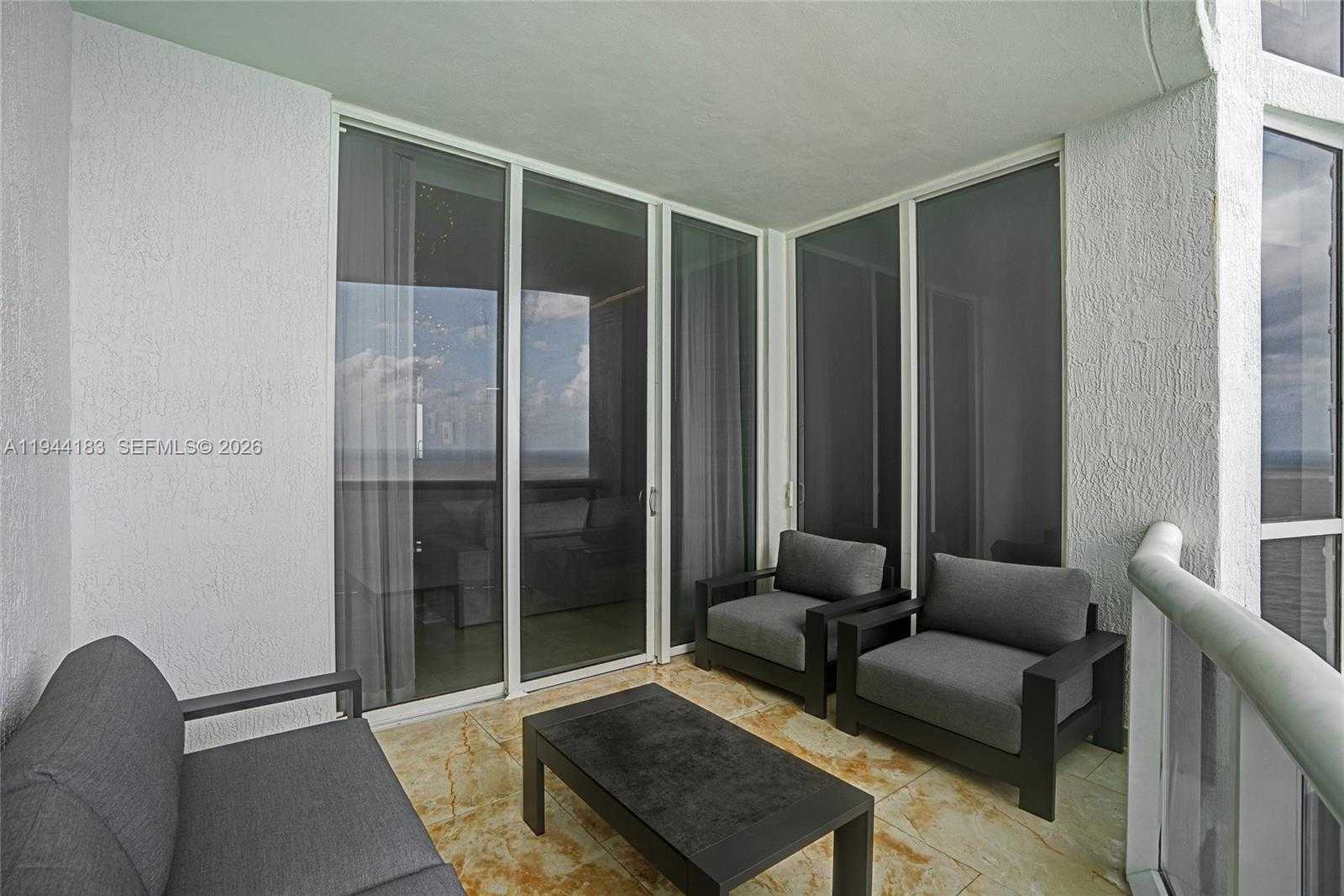 Small Image of 15901 COLLINS AVE #3006, Sunny Isles Beach Number 7