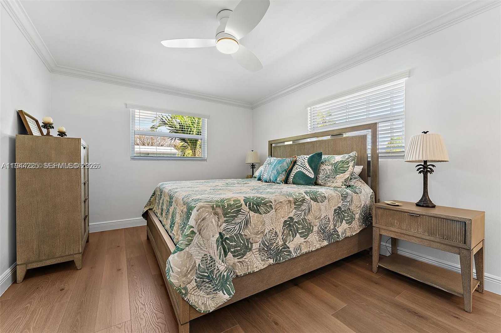 Small Image of 324 TEQUESTA, Tequesta Number 19