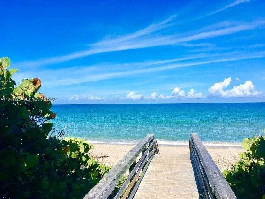 Small Image of 324 TEQUESTA, Tequesta Number 34