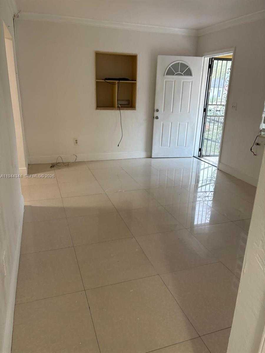 Small Image of 2830 NORTH WEST 66TH ST #2830, Miami Number 13