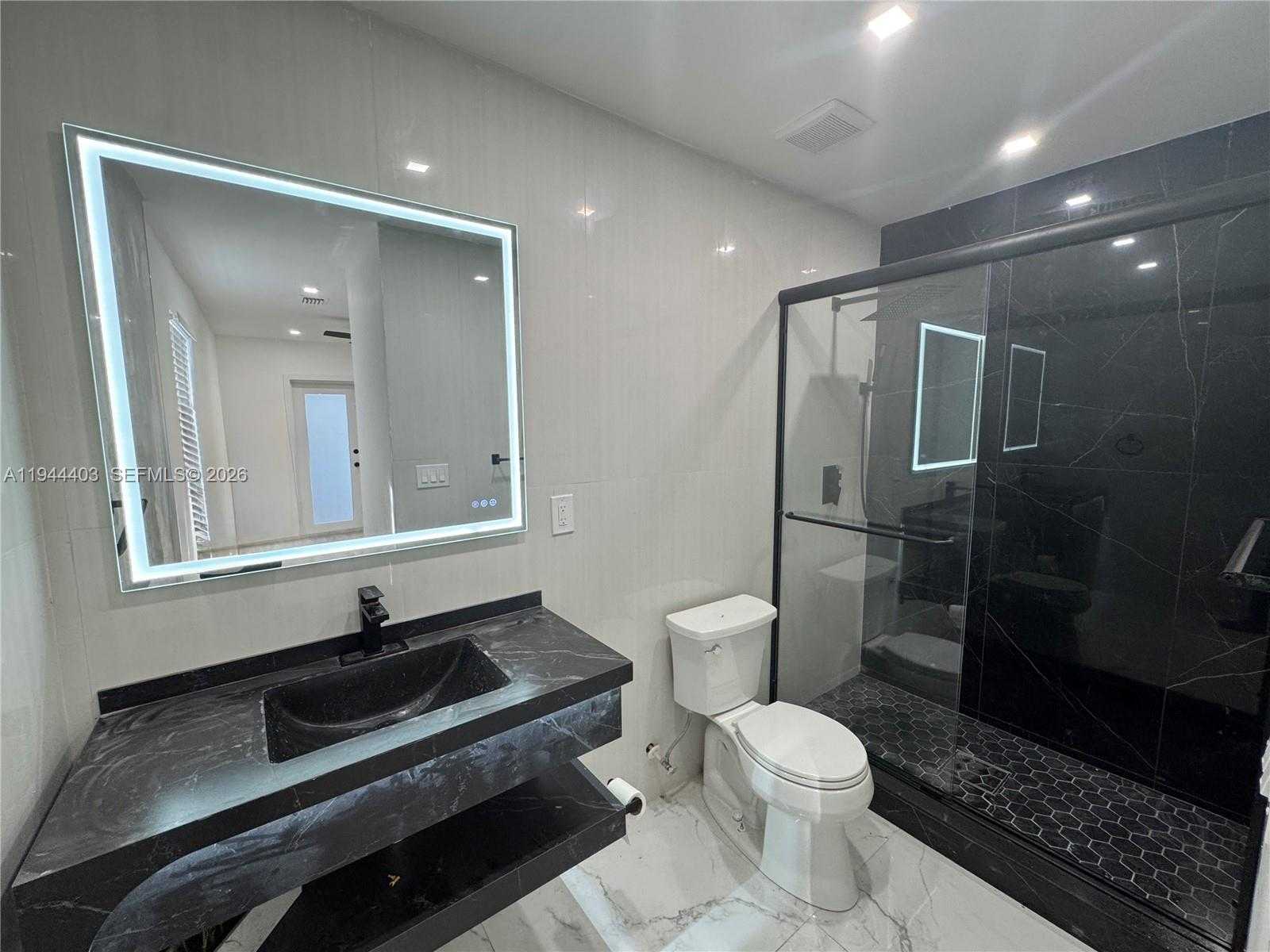 Small Image of 8600 TAFT ST #8600, Pembroke Pines Number 26