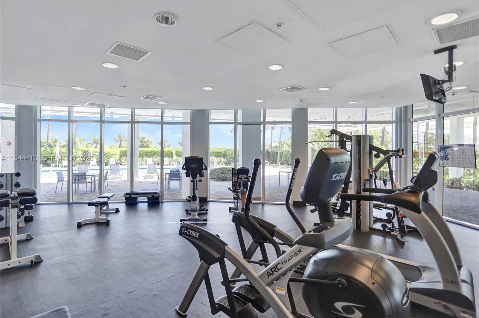 Small Image of 6515 COLLINS AVE #1806, Miami Beach Number 17