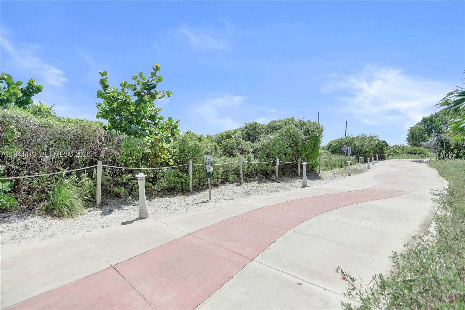 Small Image of 6515 COLLINS AVE #1806, Miami Beach Number 22