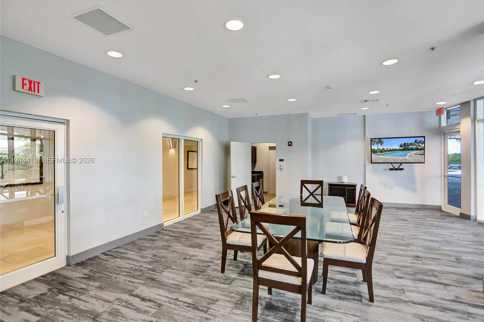 Small Image of 6515 COLLINS AVE #1806, Miami Beach Number 57