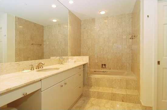Small Image of 19244 Fisher Island Dr, Miami Beach, FL 33109, USA Number 7