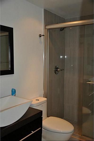 Small Image of 3801 S Ocean Dr, Hollywood, FL 33019, USA Number 11