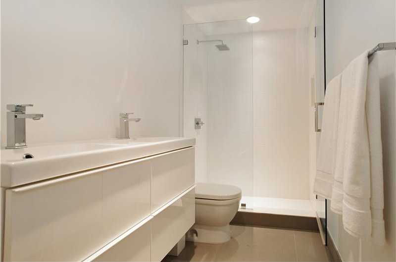 Small Image of 19114 Fisher Island Dr, Miami Beach, FL 33109, USA Number 10