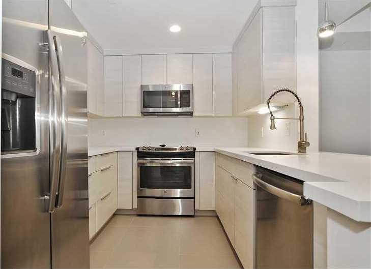 Small Image of 19114 Fisher Island Dr, Miami Beach, FL 33109, USA Number 12