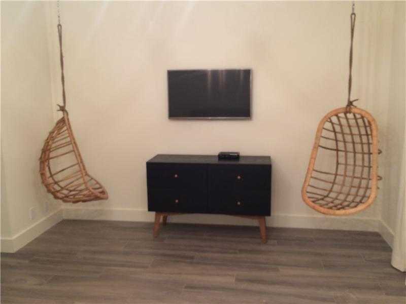 Small Image of 19114 Fisher Island Dr, Miami Beach, FL 33109, USA Number 13