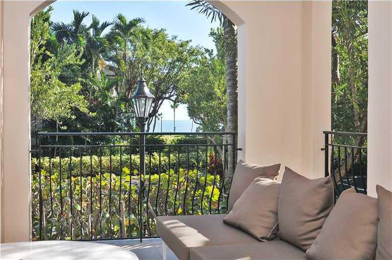 Small Image of 19114 Fisher Island Dr, Miami Beach, FL 33109, USA Number 2