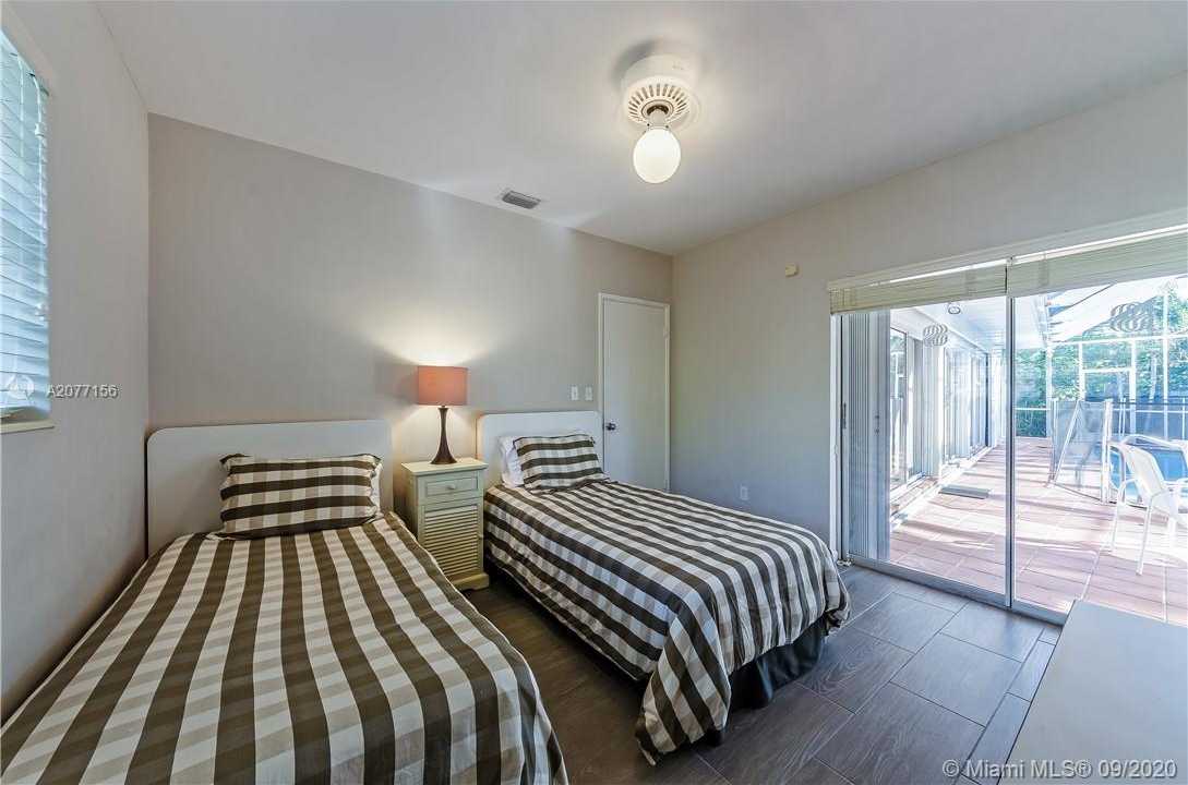 Small Image of 340 ATLANTIC RD, Key Biscayne Number 21