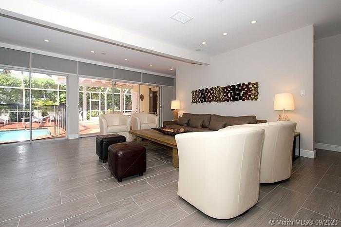 Small Image of 340 ATLANTIC RD, Key Biscayne Number 3