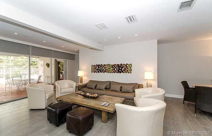 Small Image of 340 ATLANTIC RD, Key Biscayne Number 4