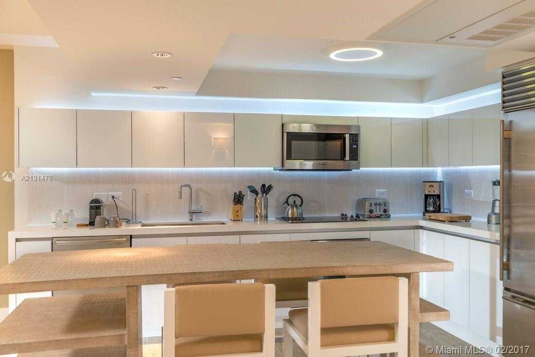 Small Image of 102 24th St, Miami Beach, FL 33139, USA Number 10