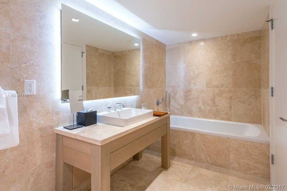Small Image of 102 24th St, Miami Beach, FL 33139, USA Number 4